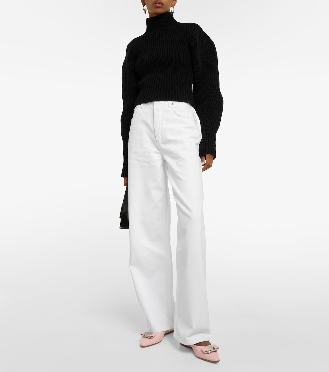 Low Slung Baggy Wide-Leg Jeans