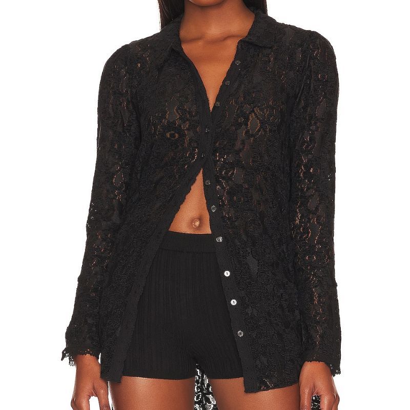 model wearing Revolve Heather Top