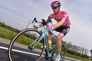 Steven Kruijswijk (LottoNl-Jumbo) in the maglia rosa