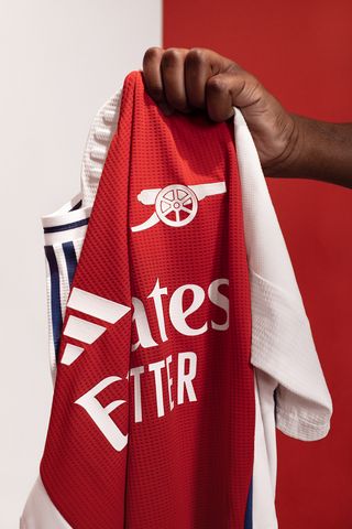 Adidas Arsenal 2024/25 home kit