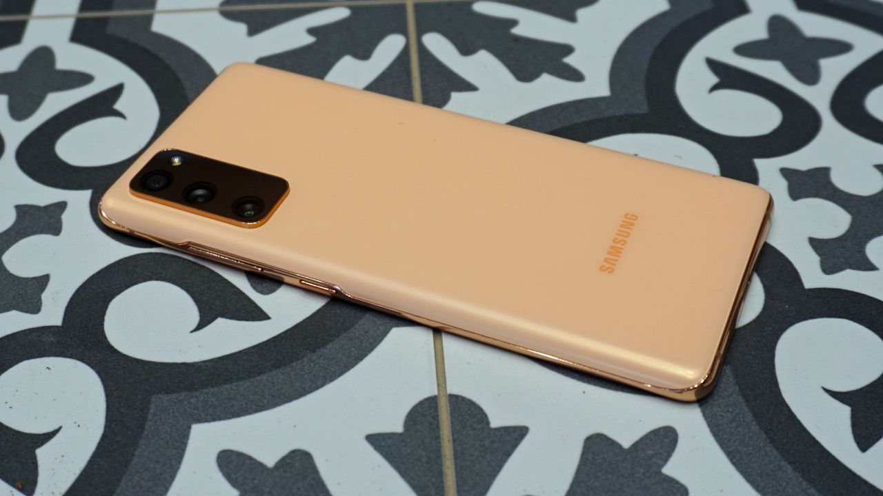 Samsung Galaxy S20 FE Cloud Orange