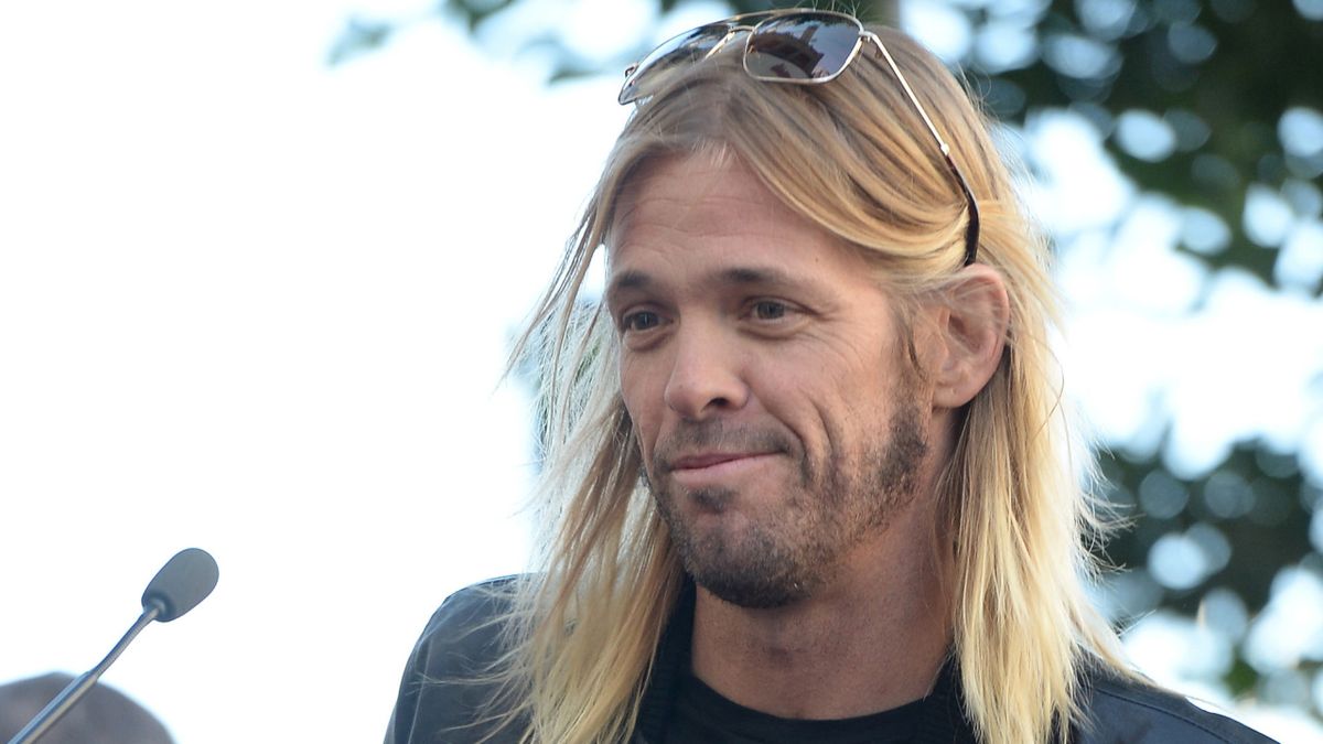 Оливер Тейлор Хоукинс. Taylor Hawkins 2021. Foo Fighters Taylor Hawkins. Тейлор Хокинс из Foo Fighters.