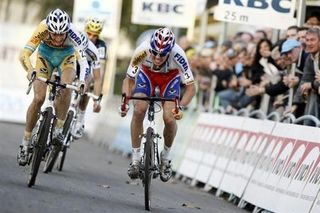 Zdenek Stybar sprints to his first win of the year in Hasselt.
