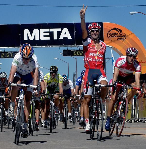 Javier Benitez (Contentpolis-Ampo) wins stage two in San Juanito.