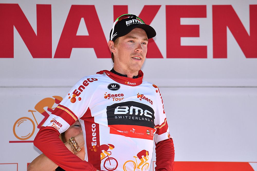 Rohan Dennis (BMC) keeps white leader's jersey