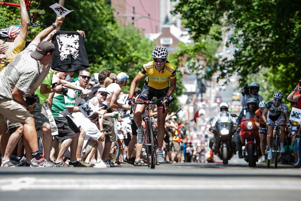 Kristin Armstrong climbs Chilkoot Hill in the Stillwater Criterium stage of the 2009 Nature Valley Grand Prix.