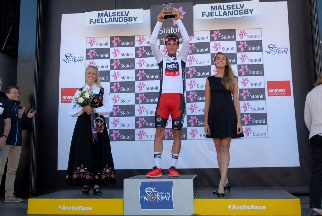 Silvan Dillier (BMC) in the best young rider jersey