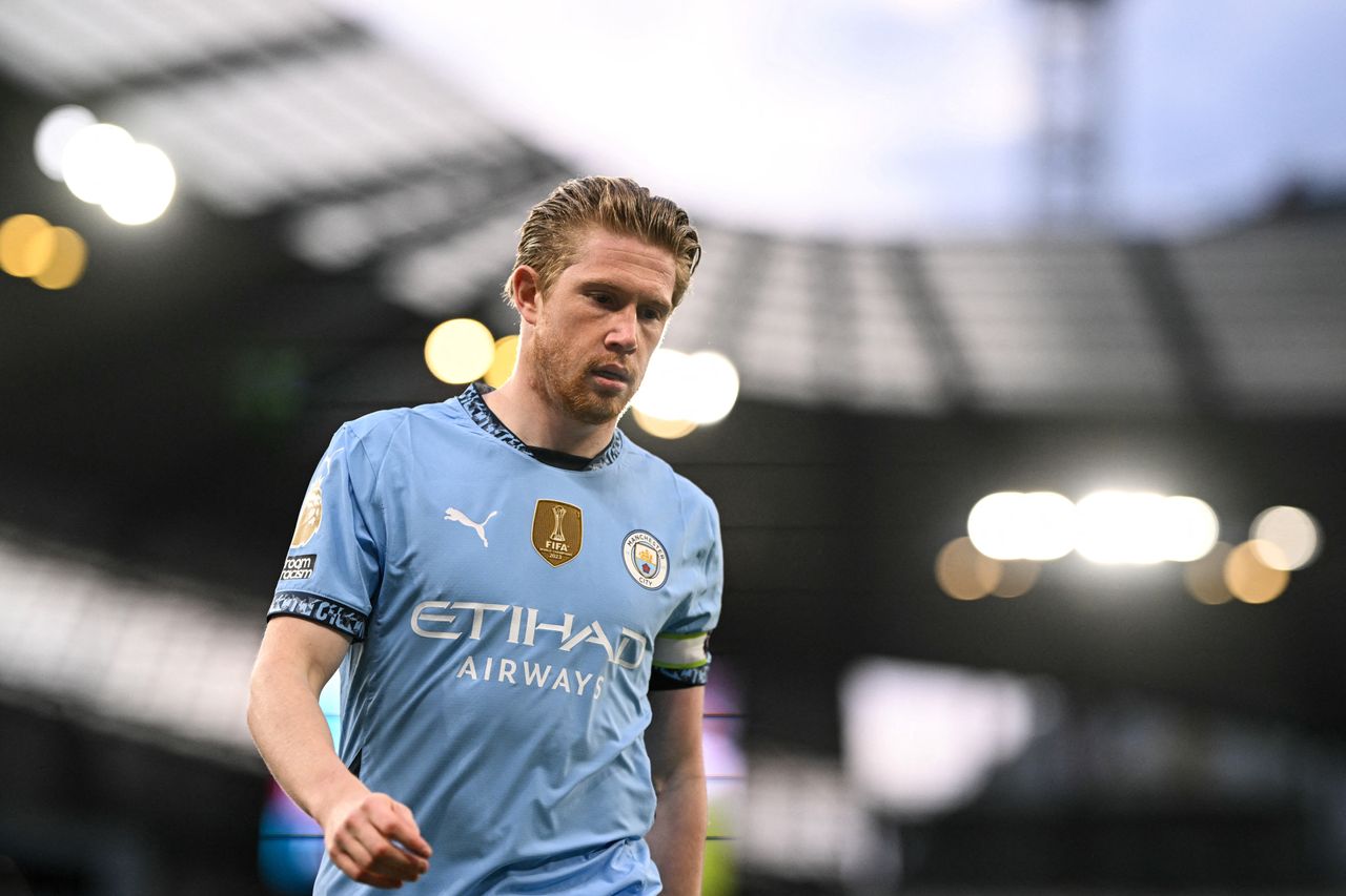 Enzo Fernandez taking revered Manchester City shirt number is latest reason Premier League rivals don't take them seriously