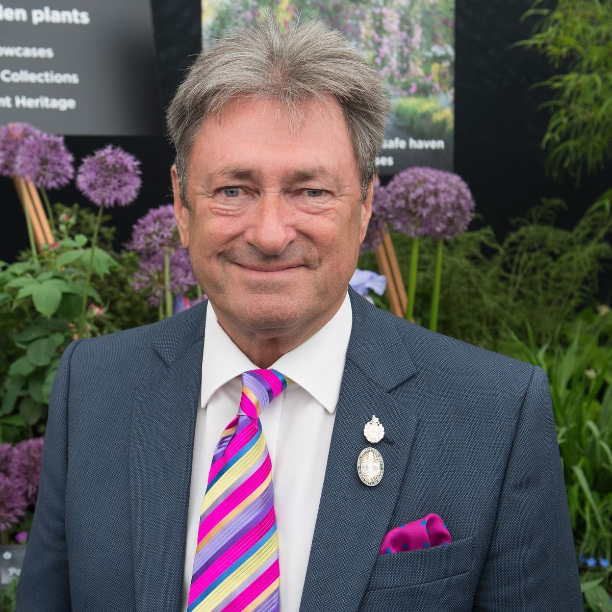 Alan Titchmarsh เรียกร้องให้ชาวสวนหลีกเลี่ยงการตัดหญ้าในวันนี้ของสัปดาห์