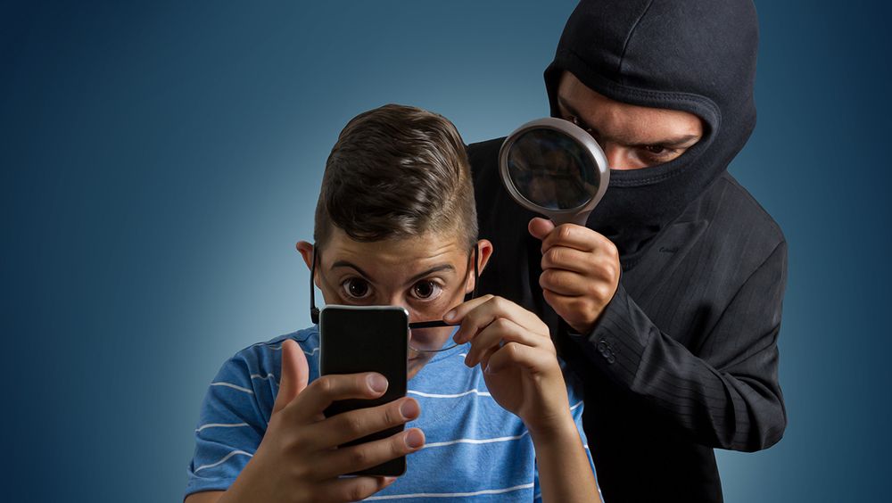 Children Snooping