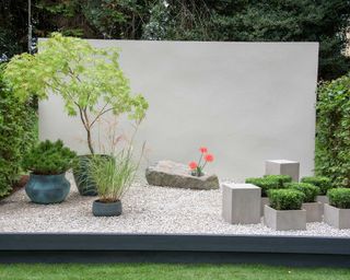 A Tranquil Space in the City designed by Mika Misawa at RHS Chelsea Flower Show
