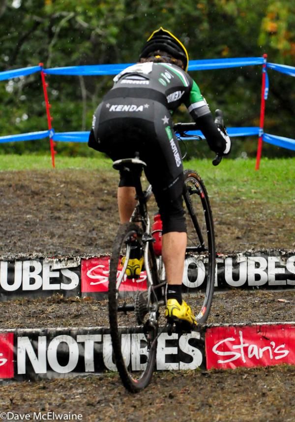 Mary McConneloug (Kenda-Seven-NoTubes) putting her mountain biking skills to use