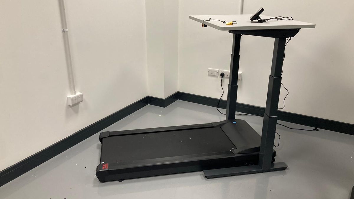 LifeSpan Treadmill Desk TR5000DT7 Omni review Live Science