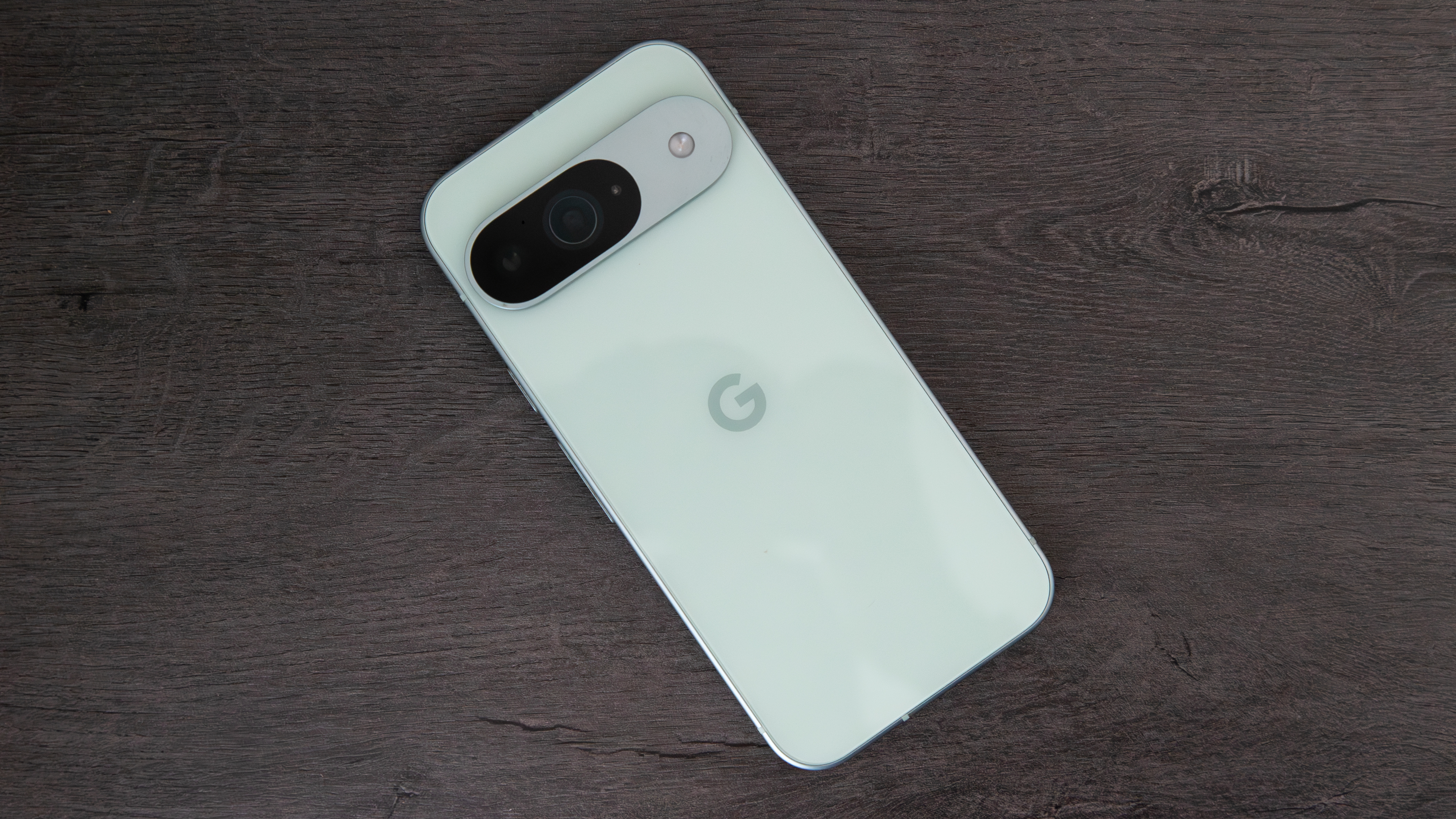 Google Pixel 9 против Pixel 7: имеет ли смысл двухлетний Pixel?