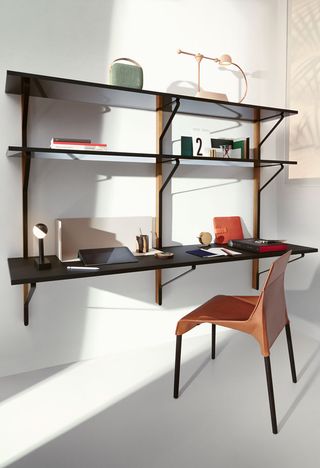 ‘Reb010 Kaari’ shelf with desk