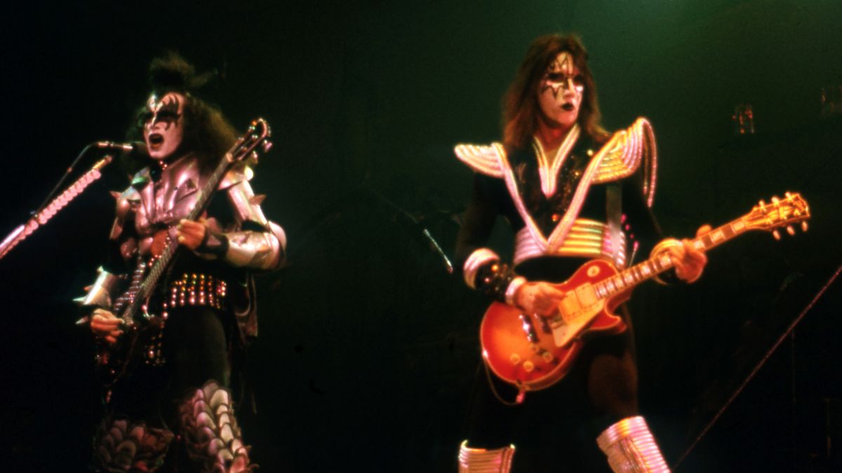 Gene Simmons and Ace Frehley