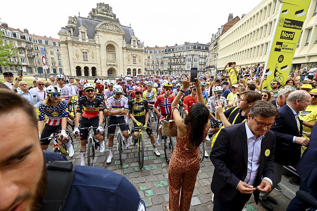 The start of the first stage, Lille Metropole to Lille Metropole (185 km), of the 2025 Tour de France cycling race, in Lille, France, on Saturday 05 July 2025. The 112th edition of the Tour de France starts on Saturday 5 July in Lille, France, and will finish in Paris, France on the 27th of July. BELGA PHOTO DAVID PINTENS (Photo by DAVID PINTENS / BELGA MAG / Belga via AFP)