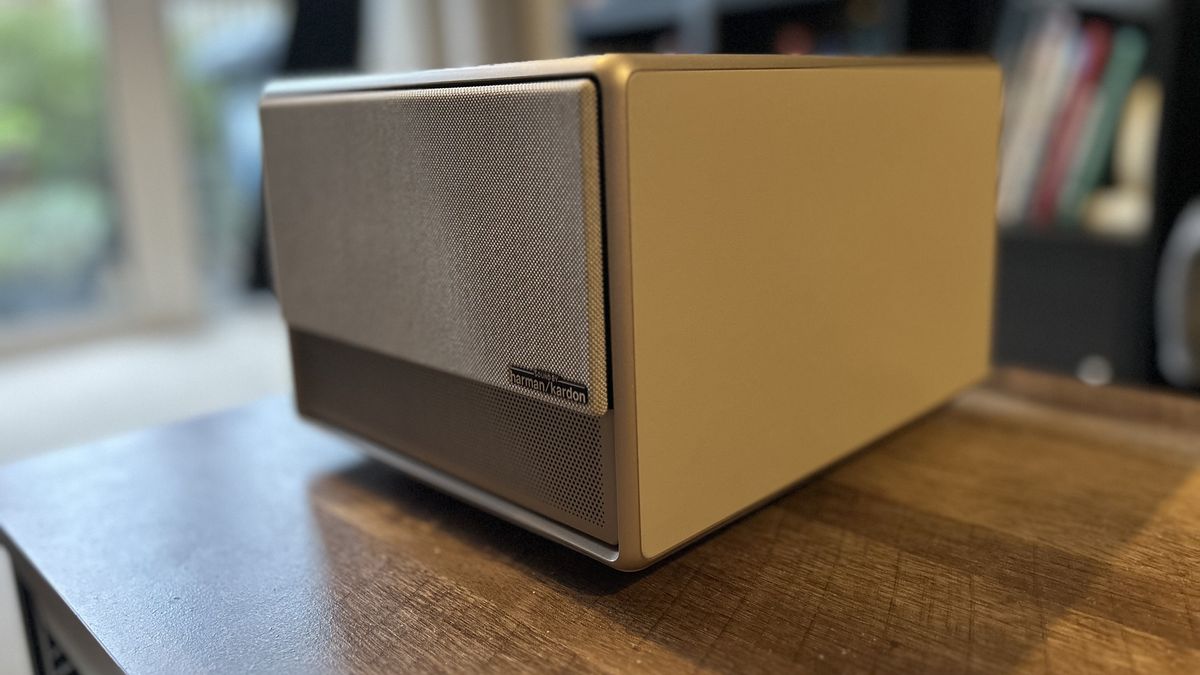 XGIMI Horizon Ultra switched off on a wooden table