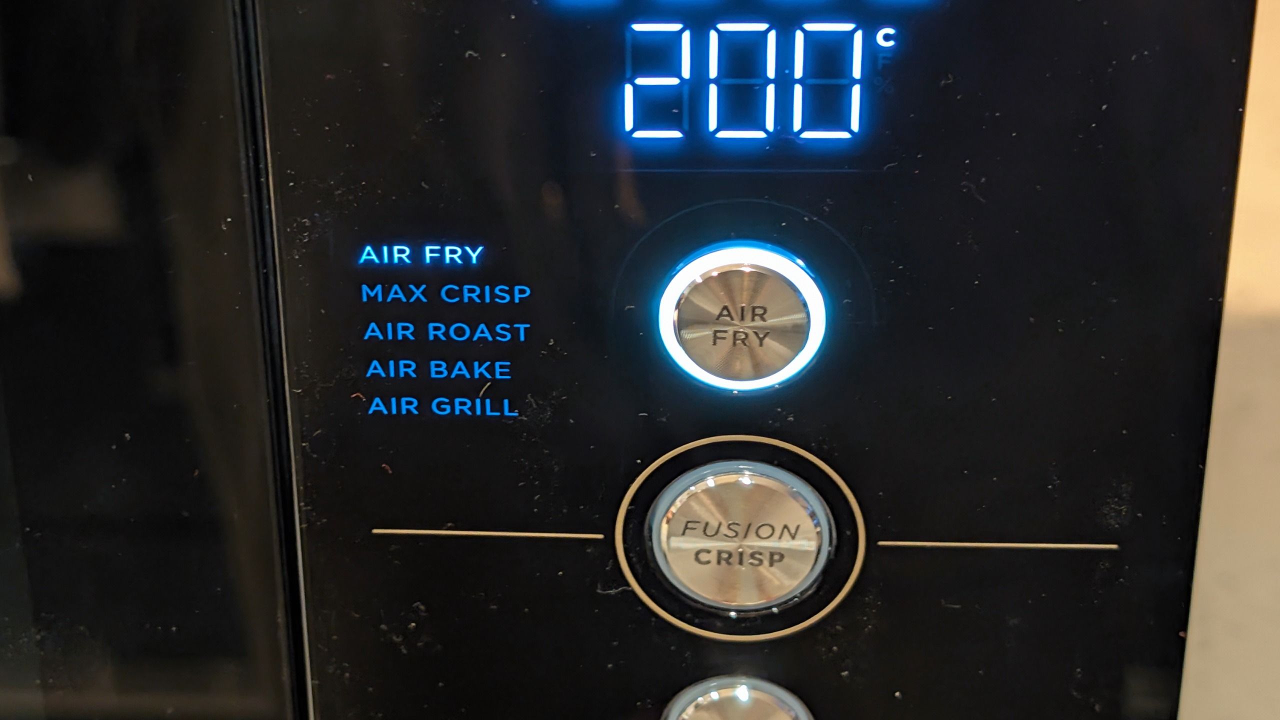 Ninja Crispi Microwave display showing cooking settings