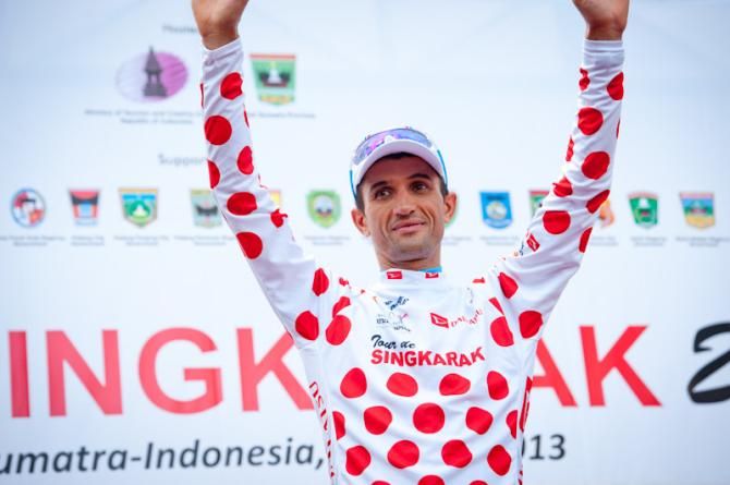 Hossein Askari (Tabriz Petrochemical Cycling Team) in the polka-dot, mountain leader jersey