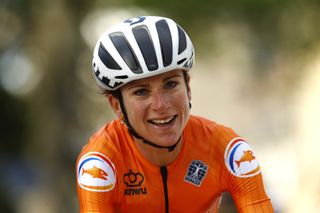 Van Vleuten cleared to ride UCI World Championships road race