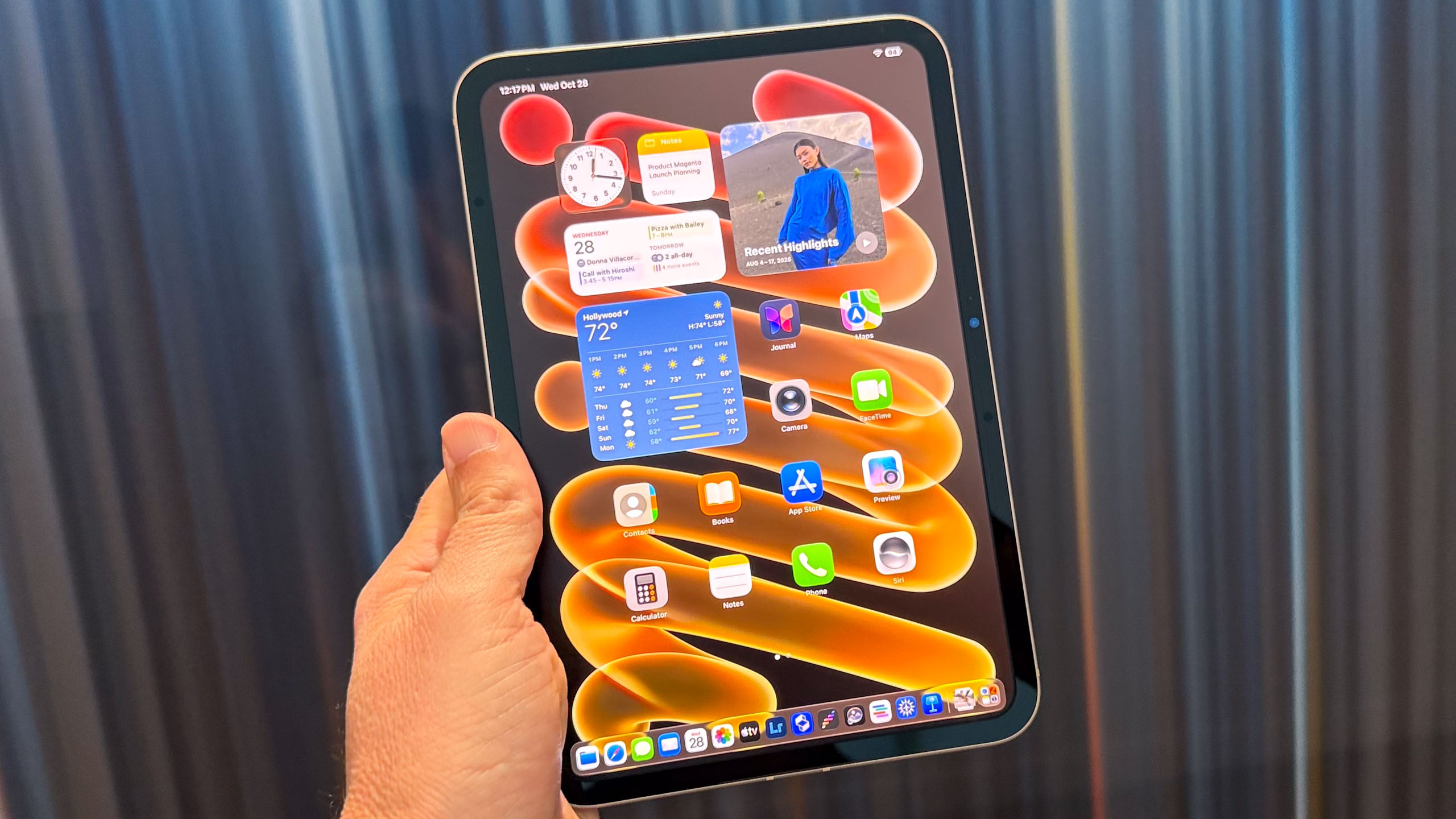 iPad mini 8 hands on