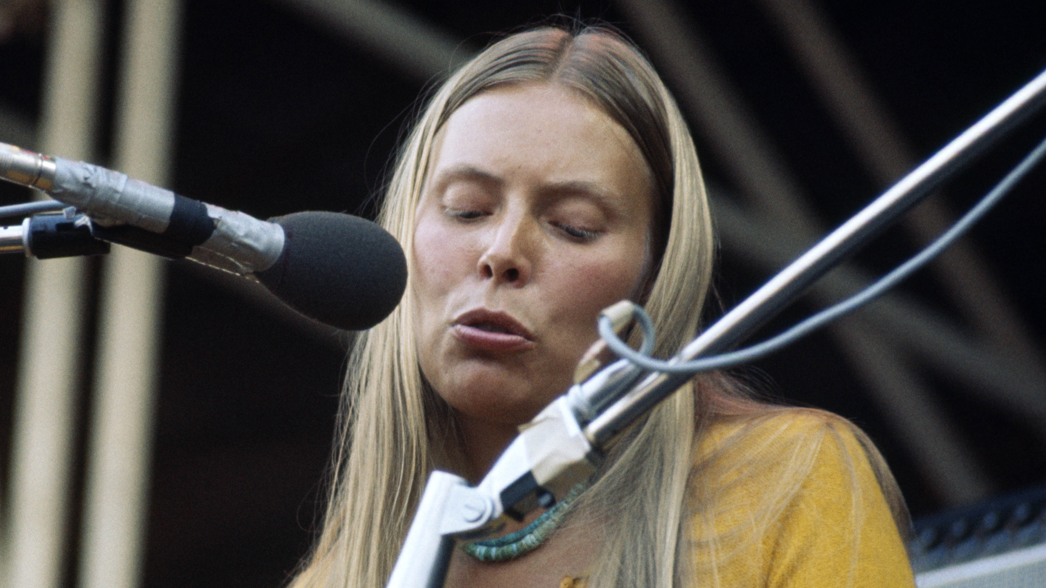 Joni Mitchell