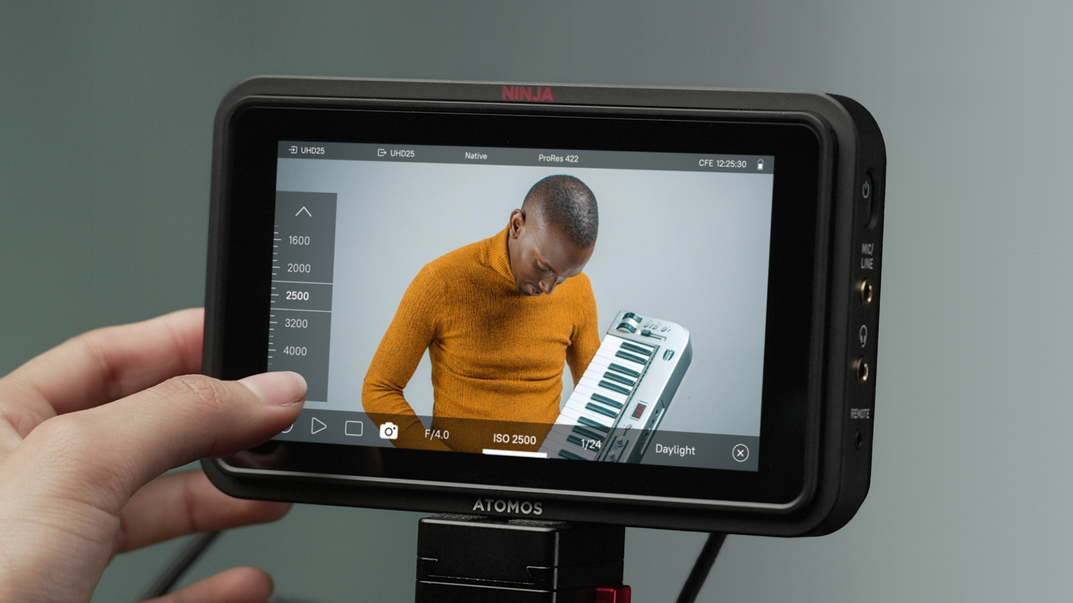 Atomos Ninja RAW on-camera monitor