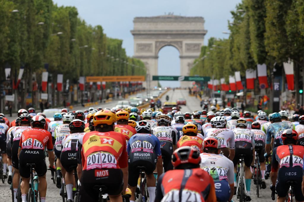 UCI announces teams registered for 2025 WorldTour and ProTeam licences