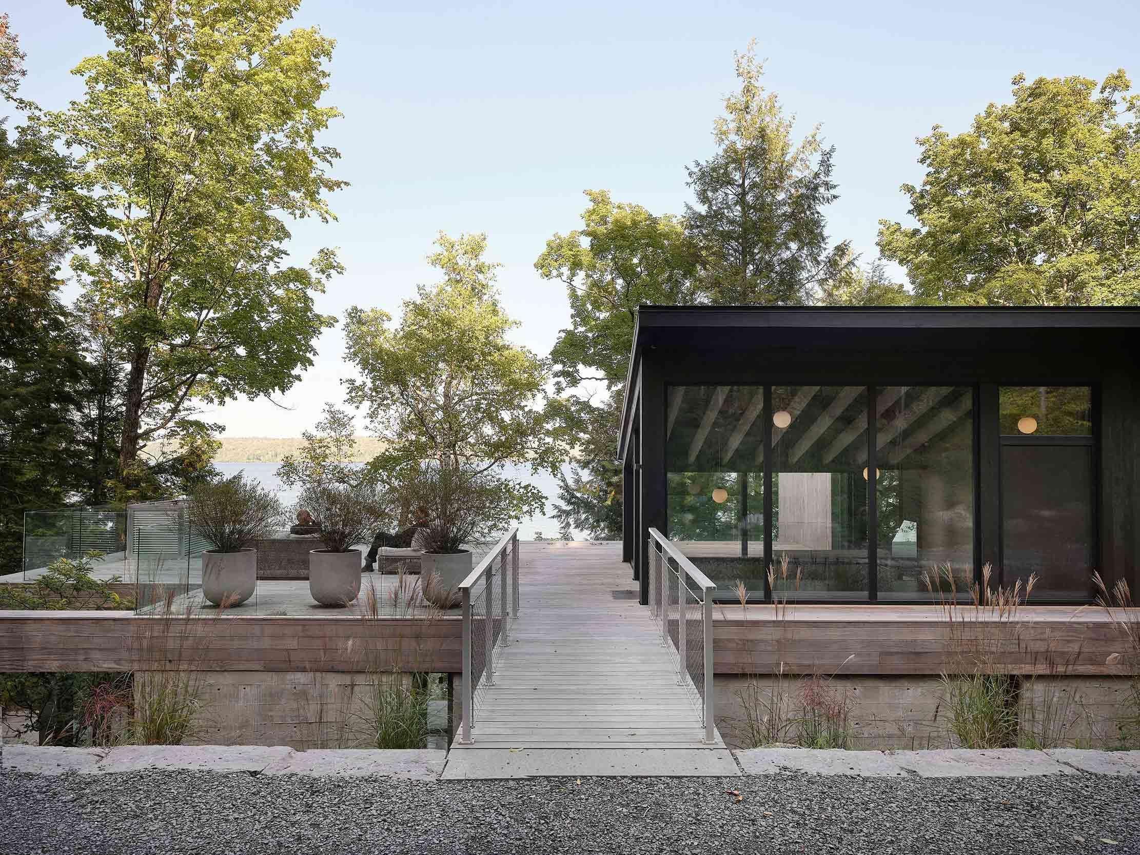 wallpaper.com - Jonathan Bell - This Canadian lakeside retreat offers 'an architecture of subtraction'