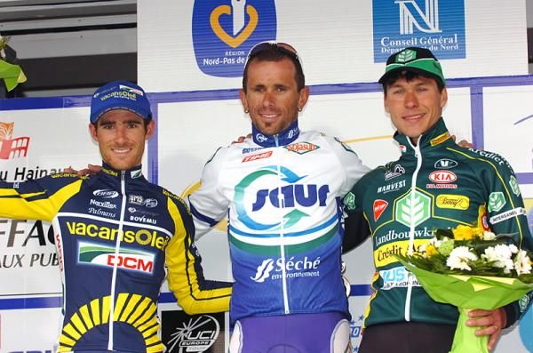 GP de Denain podium (l-r): Romain Feillu, 2nd; Jimmy Casper, 1st; Aidis Kruopis, 3rd.