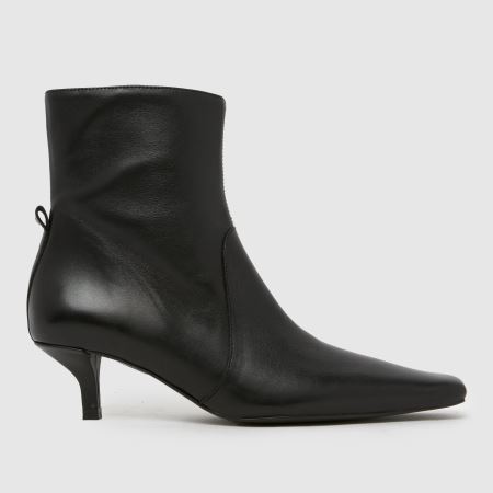 Schuh Bowden Leather Heeled in Black