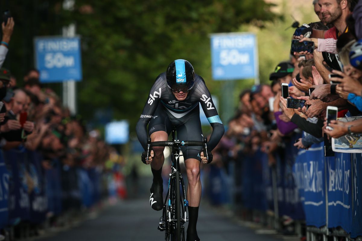 Chris Froome finishes his effort