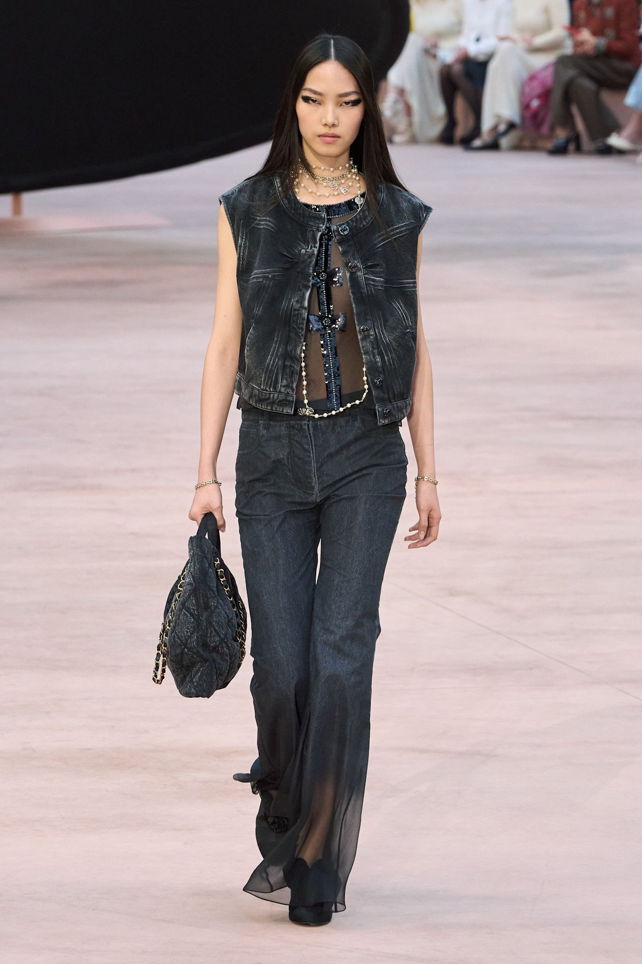 DENIM TRENDS 2025