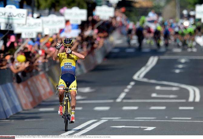 Michael Rogers (Tinkoff-Saxo) wins the GIro d'Italia stage 11 in Savona