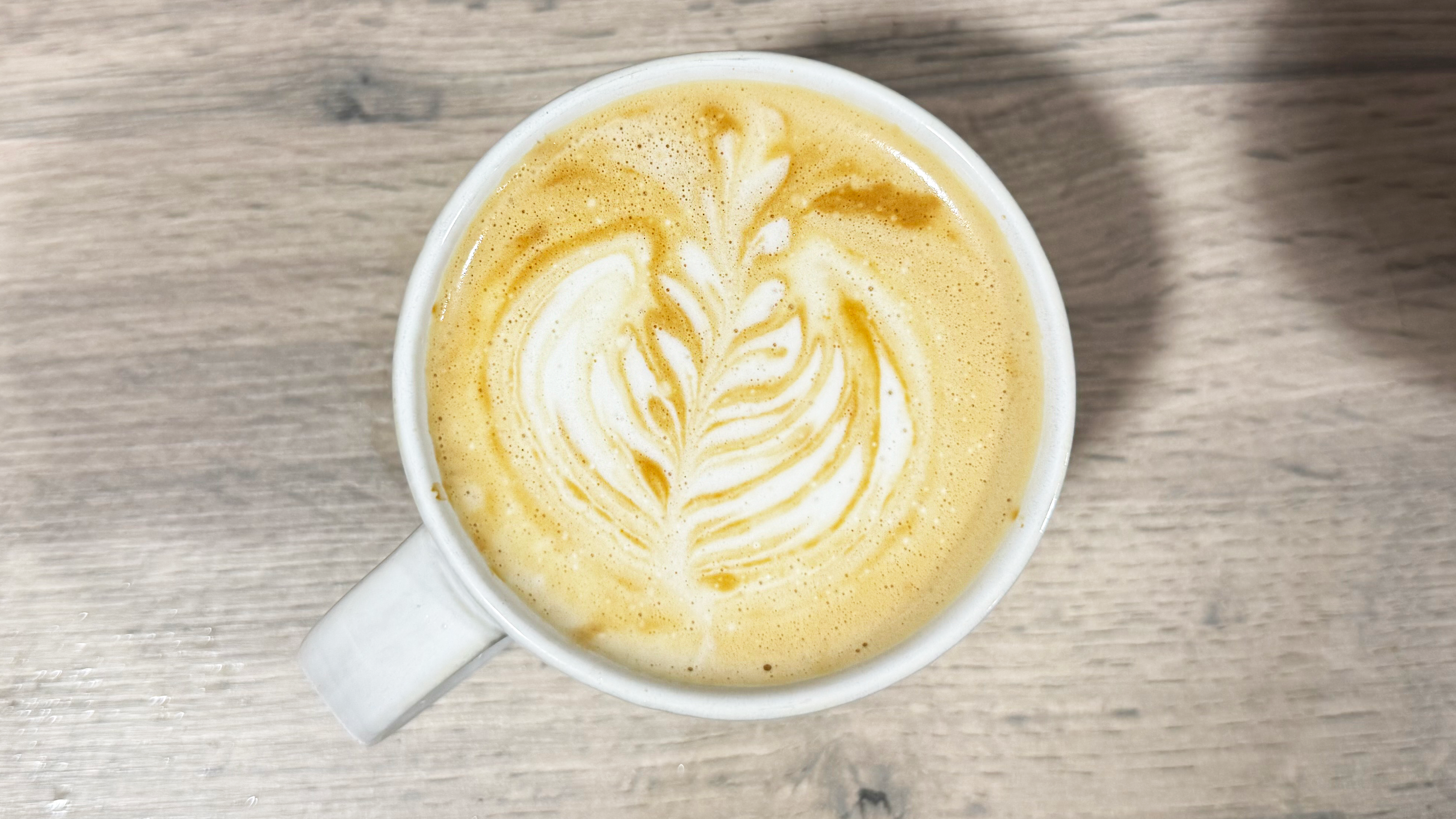 a drink made on the cuisinart slim espresso machine