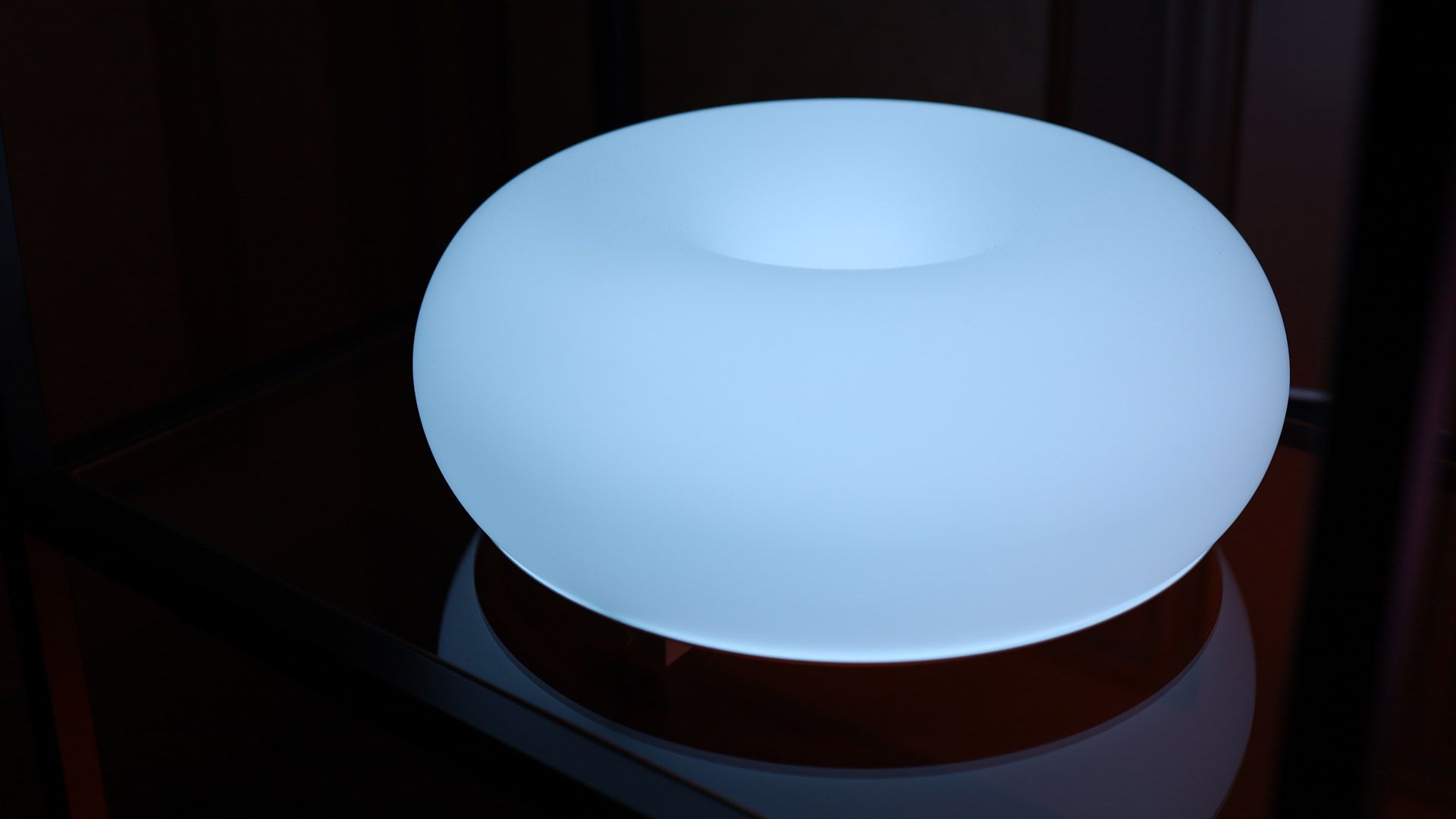 Lampu donat IKEA ini telah memenuhi impian saya, dan sekarang saya hanya ingin memiliki 12 lampu donat tersebut