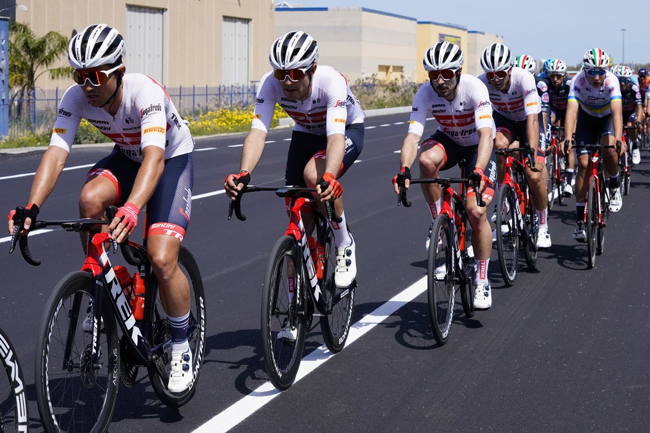 Trek-Segafredo lead the chase at the Giro di Sicilia