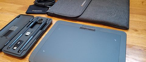 Xencelabs Pen Tablet Small review; a small drawing tablet and accessories on a wooden table