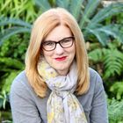 Lisa Eldred Steinkopf of The Houseplant Guru