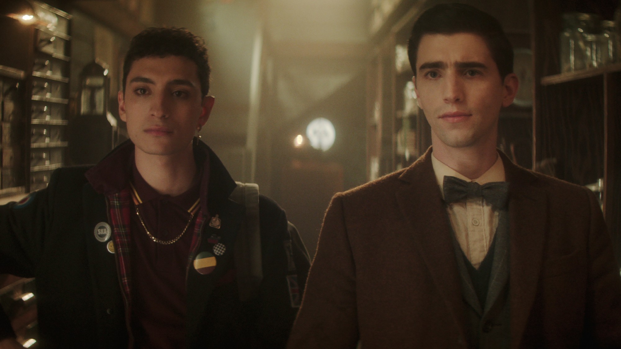 (L to R) Jayden Revri as Charles Rowland and George Rexstrew as Edwin Payne.