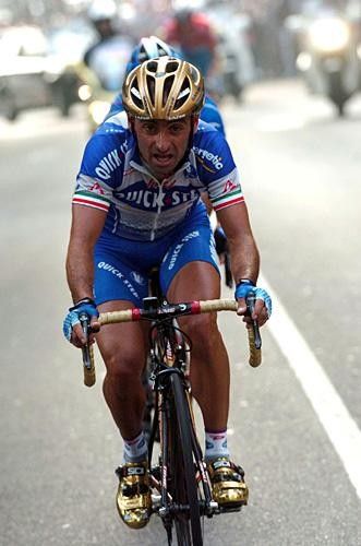 Paolo Bettini (Quickstep) has that determined look about him