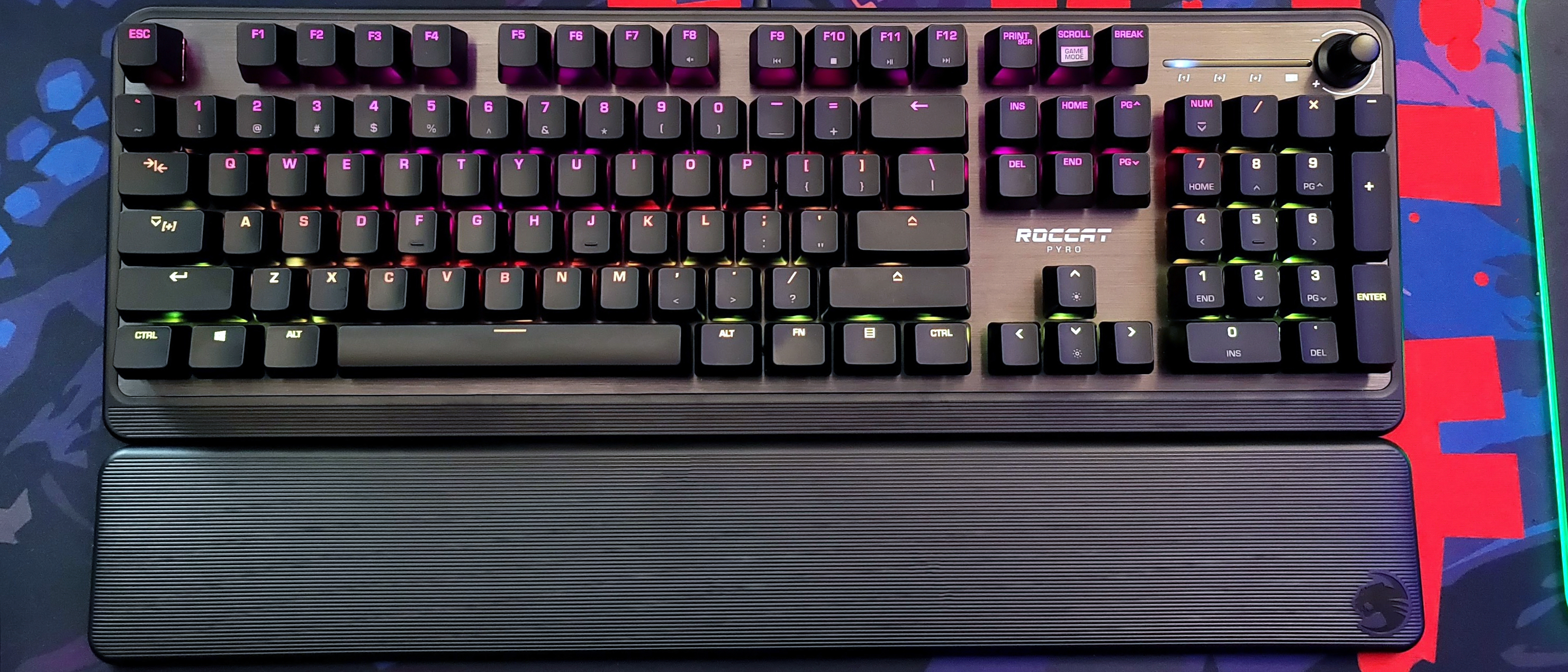 Roccat Pyro Review: Back to the Basics | Tom's Hardware