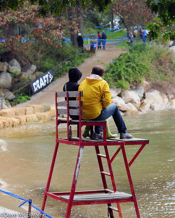 Spectators perched atop the lifeguard&rsquo;s chair had the best seats on the course