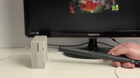 The Raspberry Pi-fueled Quadra 233