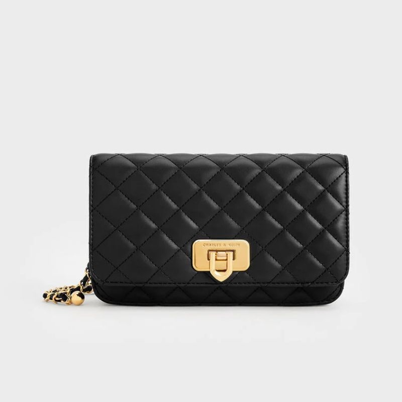 Cressida quilted bag cut out 