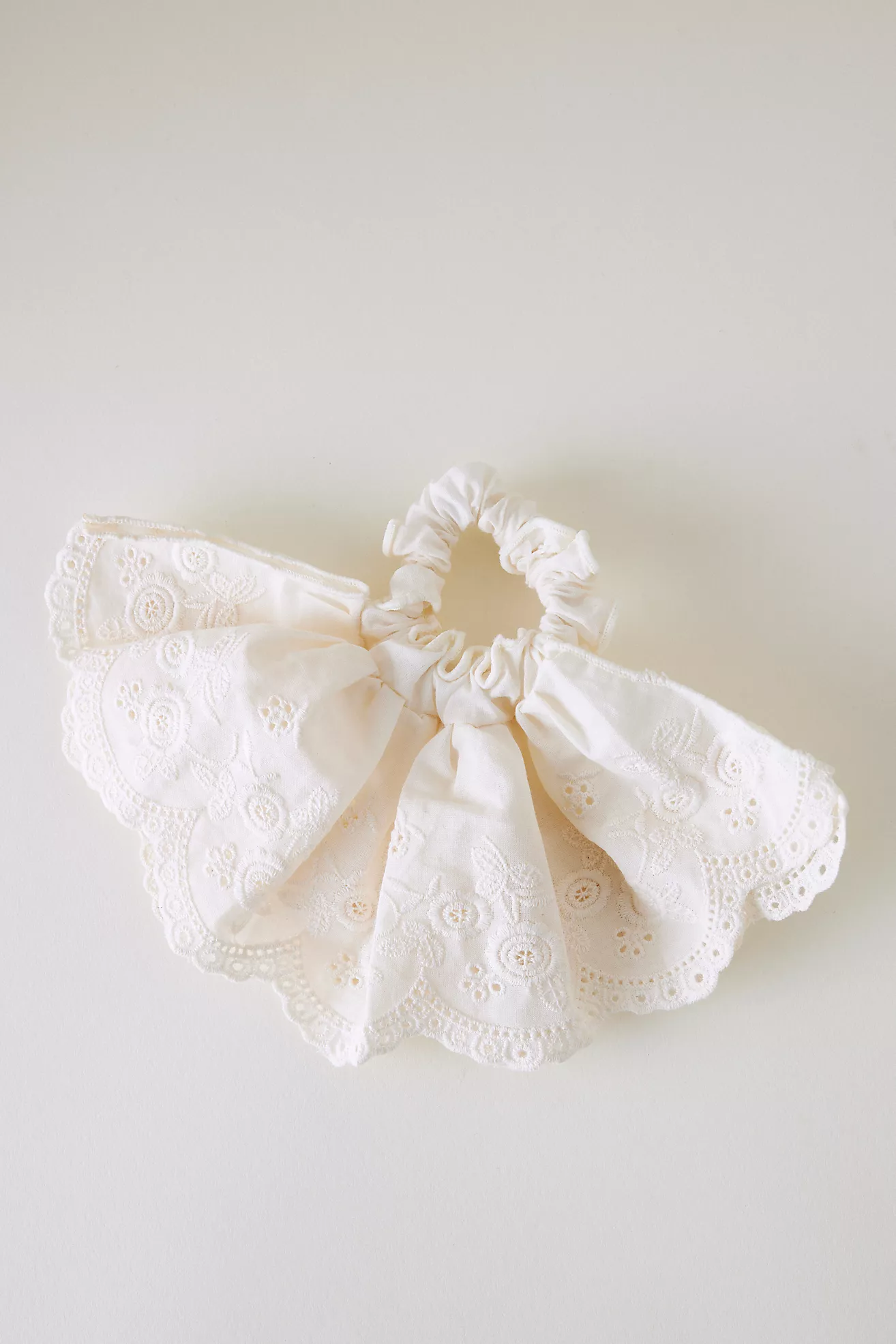 Broderie Fan Hair Scrunchie