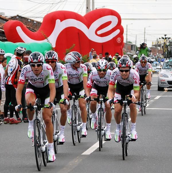 Epm-Une crosses the line with a time good for 7th place.