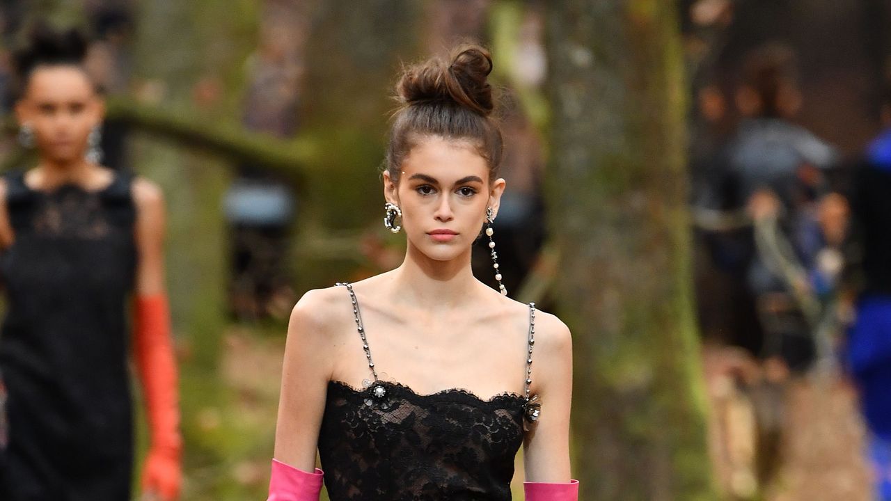 Kaia Gerber and Karl Lagerfeld's Capsule Collection Is Coming Soon ...