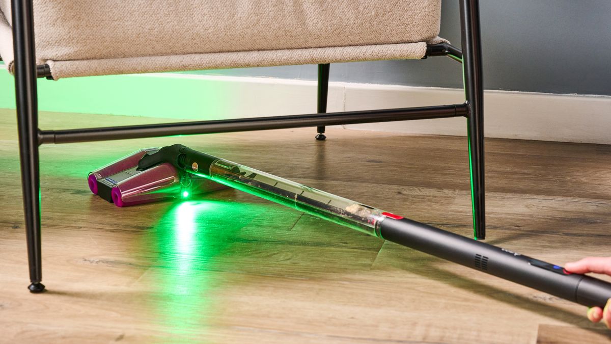 Dyson Pencilvac
